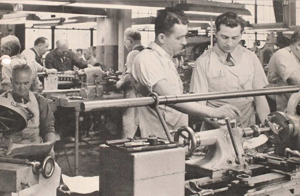 Image of Pitney Bowes factory floor