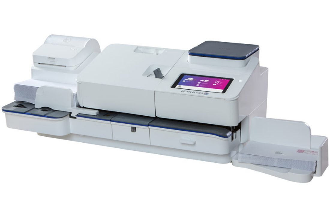 Post Sign Machine SendPro® C Auto postage and mail machine | Pitney Bowes