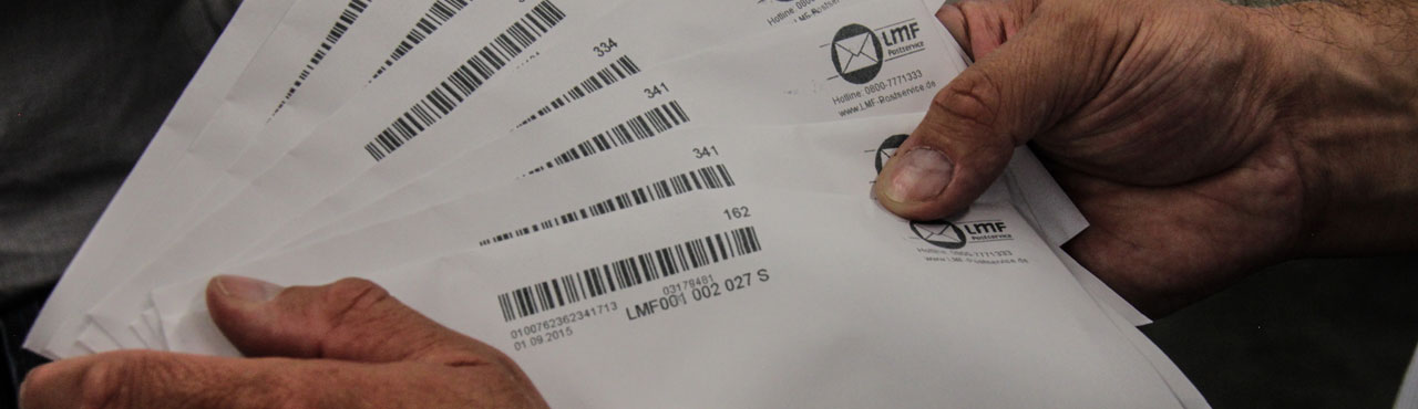 Big data and the Internet of Things for postal optimisation Big data and the Internet of Things for postal optimisation
