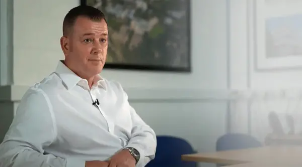 University of Bath improves campus parcel delivery with SendSuite | Pitney Bowes