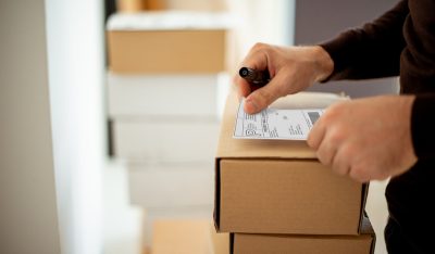 Overnight Shipping: Comparing Speed, Cost and How it Works