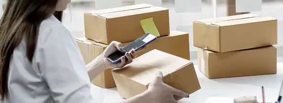Tracking and package distribution