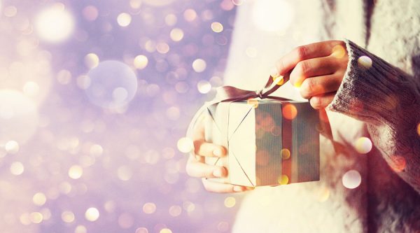 Holiday shipping webinar banners
