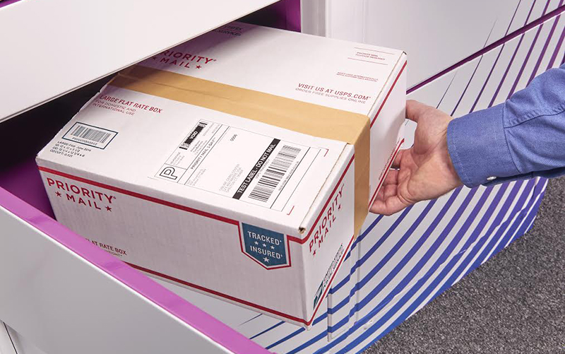 Intelligent lockers for secure shipping package storage