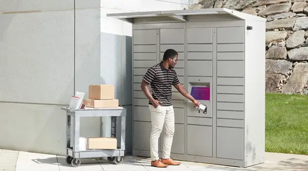 ParcelPoint smart locker